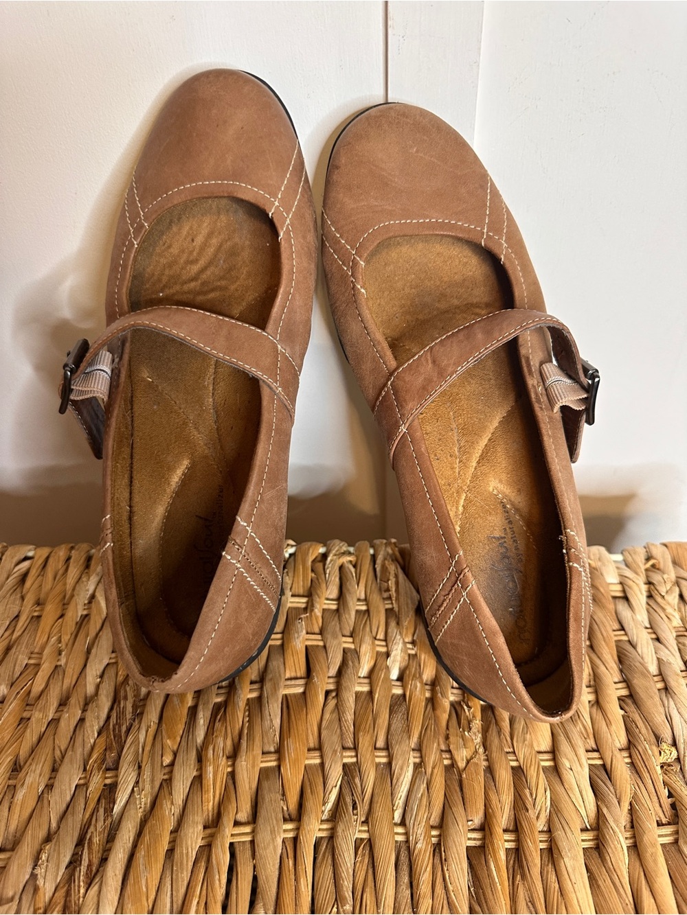 Naturalizer Tan Mary Jane Comfort Flats